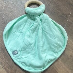 Kyte BABY Lovey with Removable Wooden Teething Ring